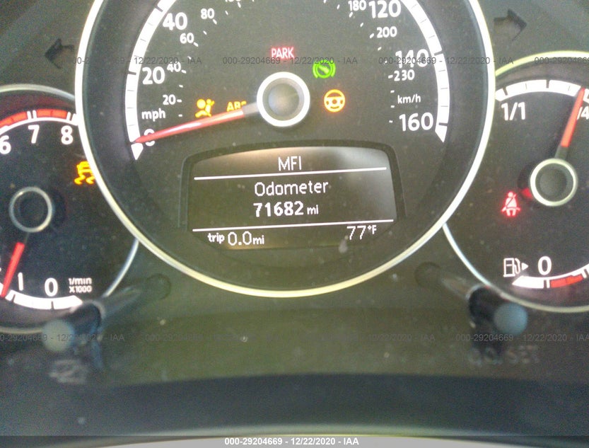 3VW7A7AT2CM800391