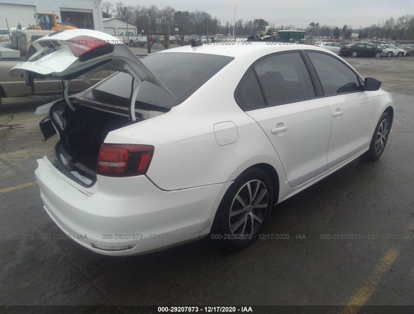 3VWD67AJ8GM286362