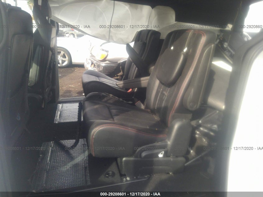 2018 Dodge Grand Caravan Gt VIN: 2C4RDGEG2JR201240 Lot: 29208601