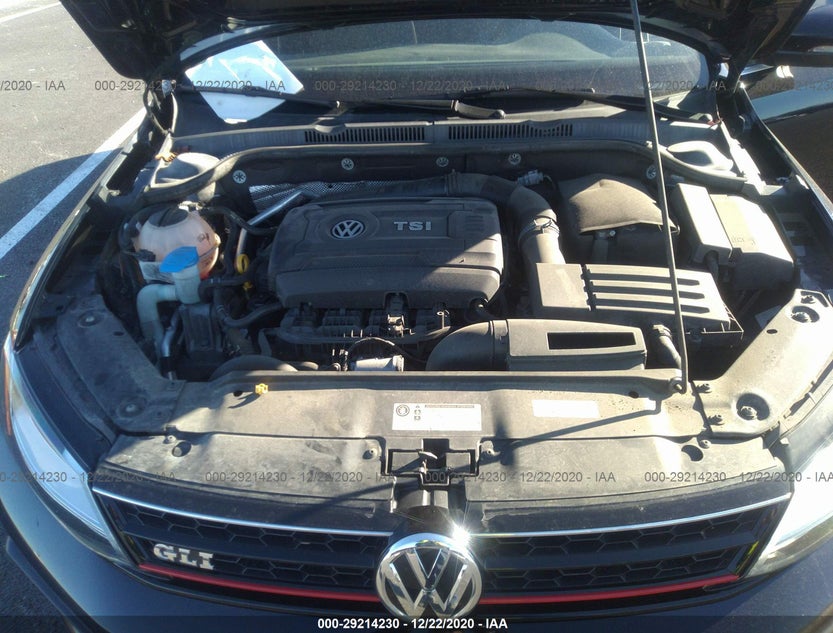 3VW5T7AJXHM345992