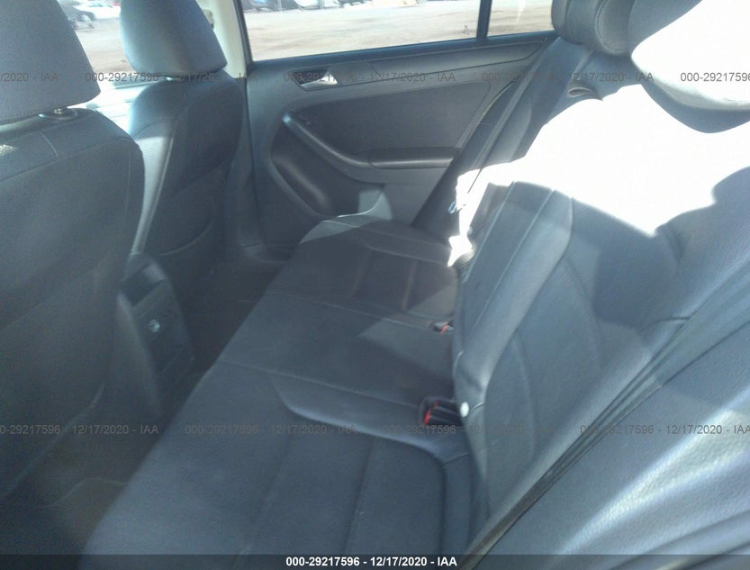 3VWDX7AJ1CM348885