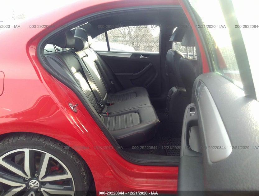 3VW4A7AJ5DM218658