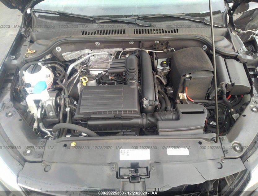 3VW2B7AJ9HM319423