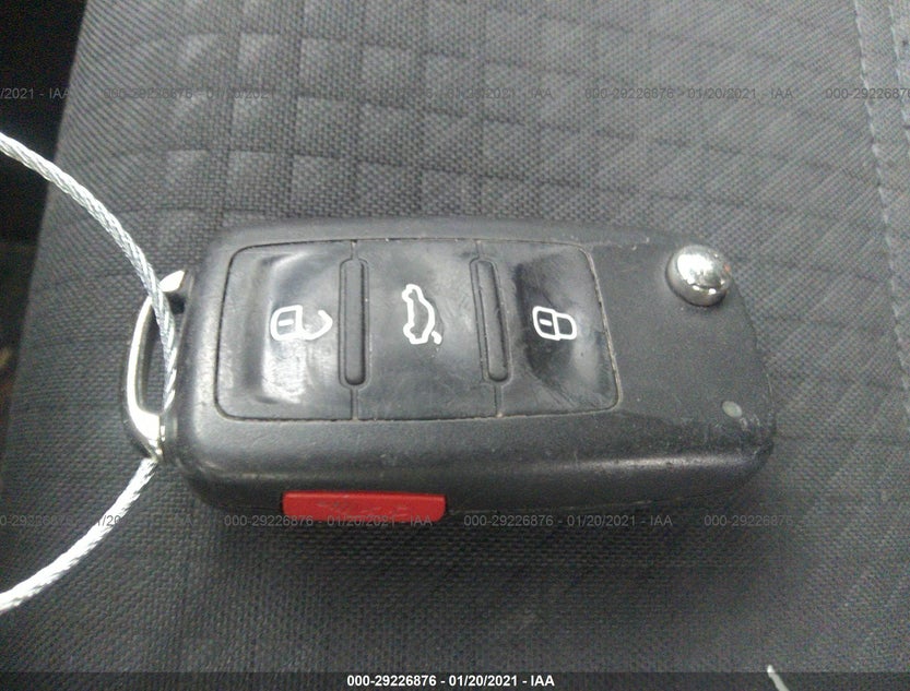 3VW2K7AJ4FM414565
