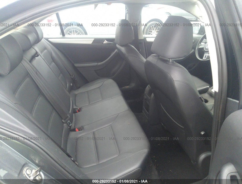3VWDX7AJ0DM356042