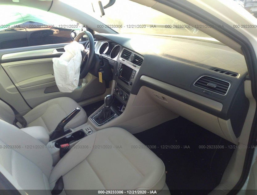 3VW217AU9FM011839