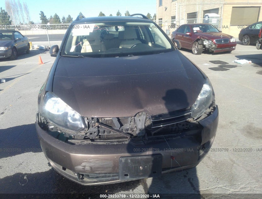 3VWPL8AJ7BM636049