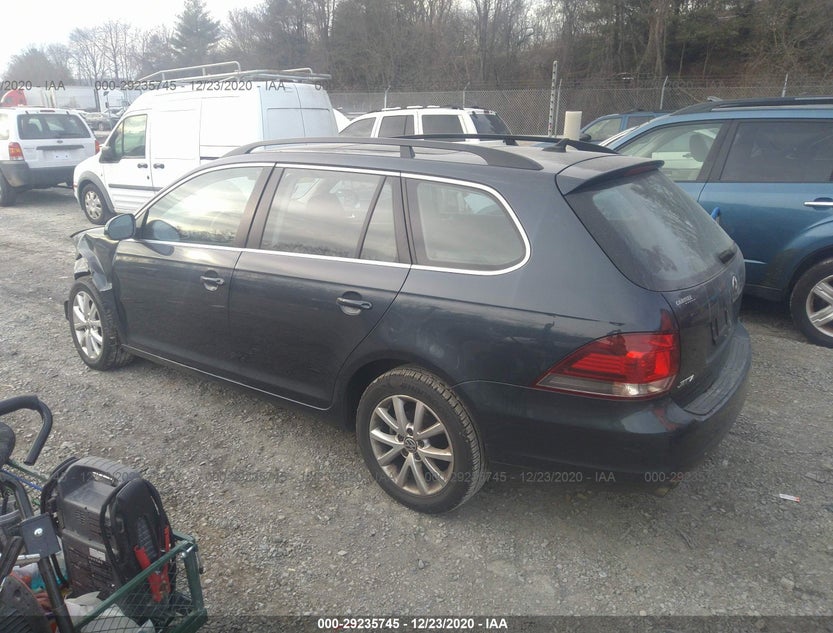 3VWTX8AJ2AM604210