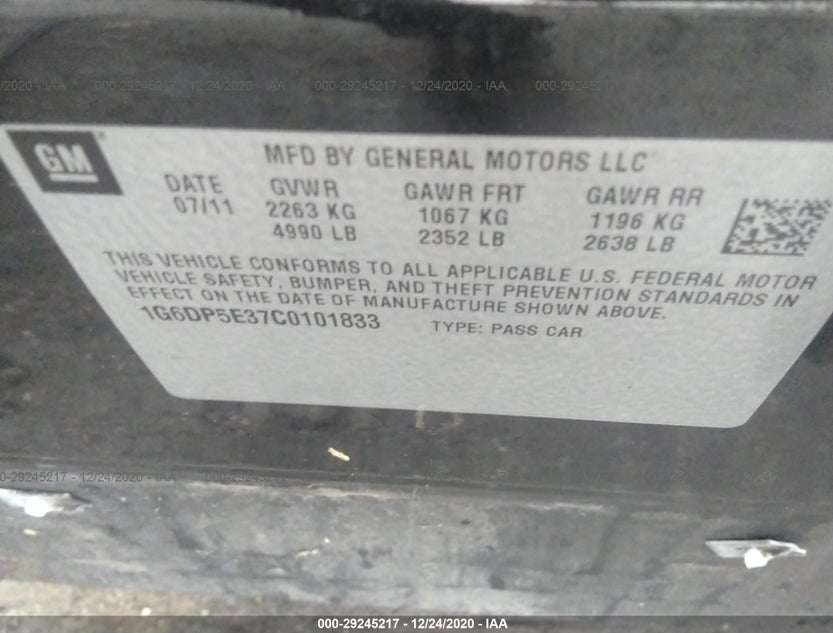 1G6DP5E37C0101833