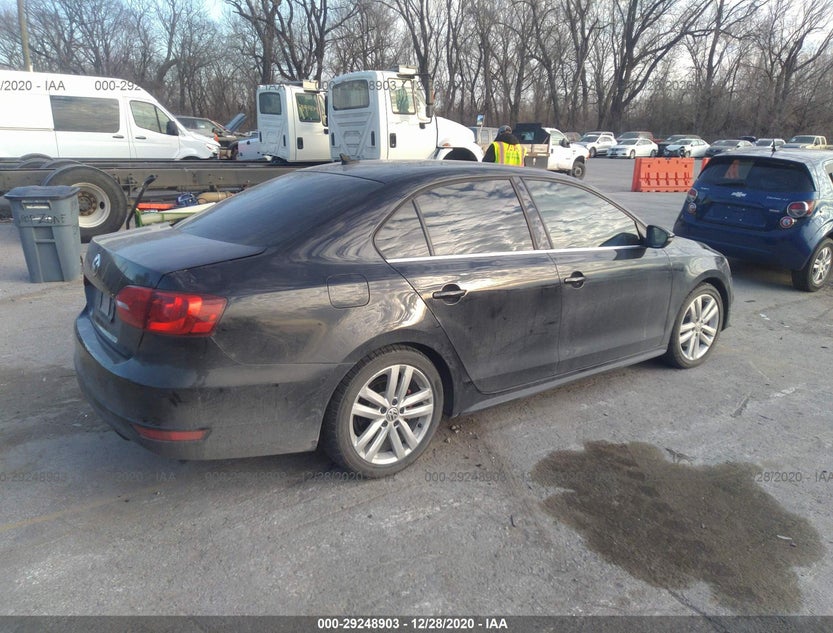 3VW4A7AJ0CM023601