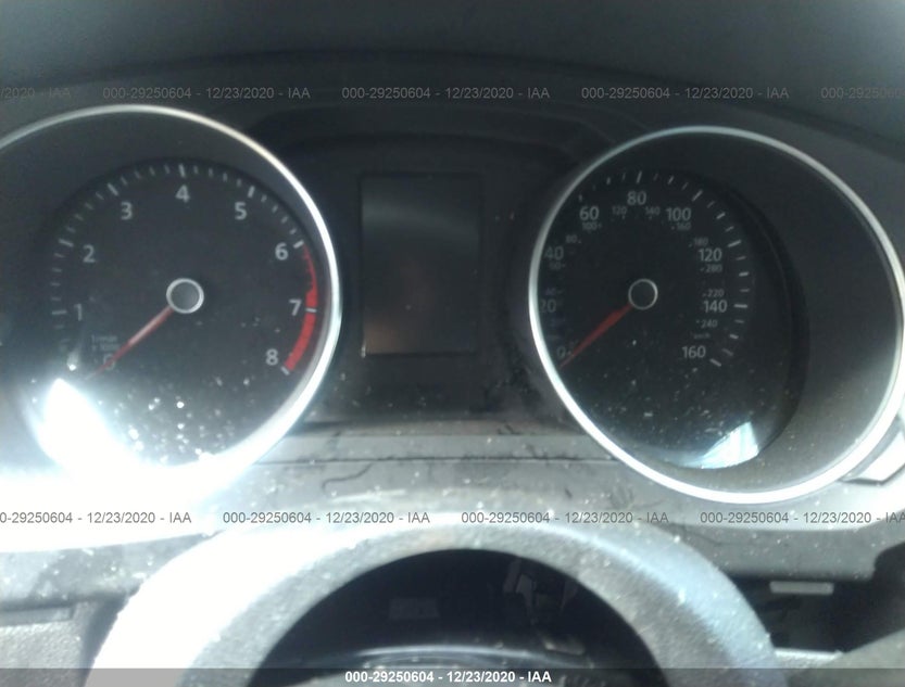 3VW2B7AJ3JM257684