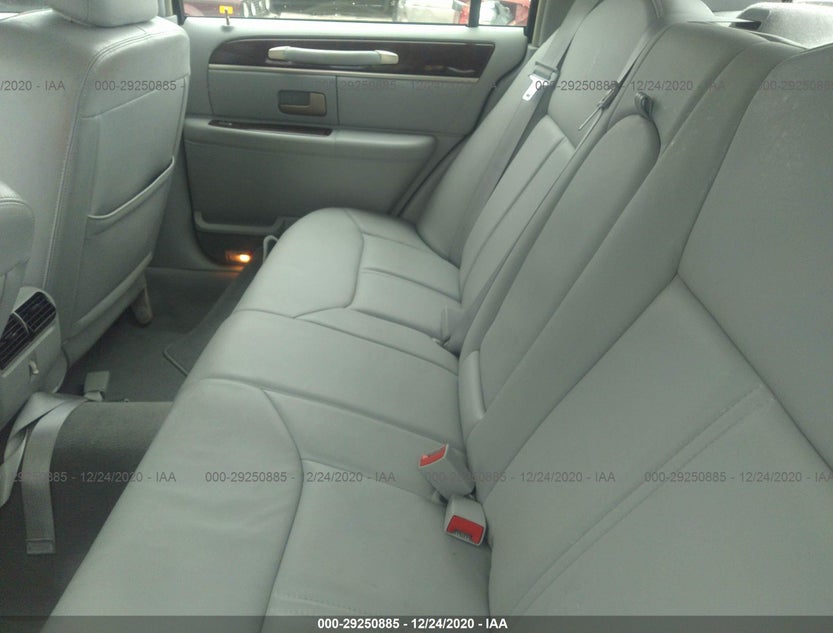 1LNHM82V07Y602757