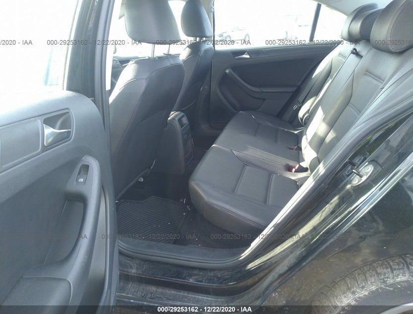 3VWDP7AJ8CM317939