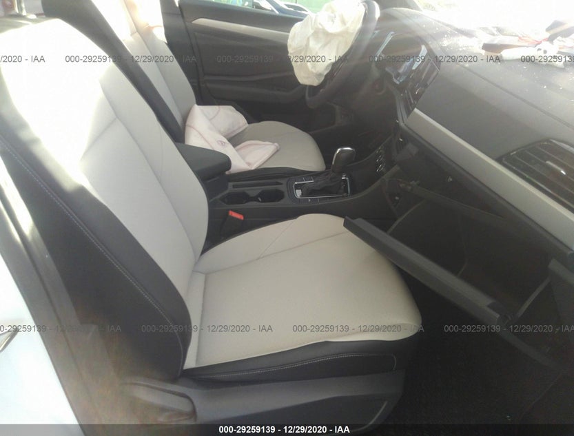 3VWCB7BU2LM060585