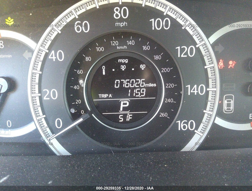 1HGCR3F82DA043211