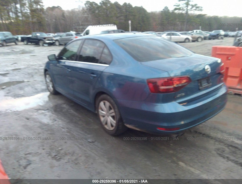 3VW2B7AJ4HM334511