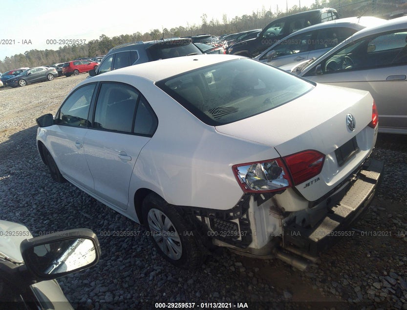 3VW2K7AJ7CM364143