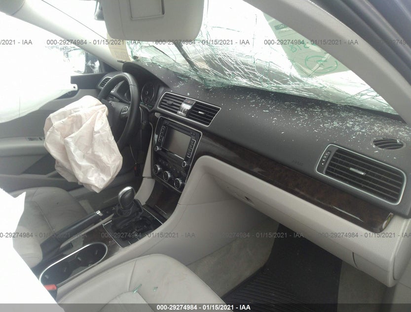 1VWCN7A31EC117833