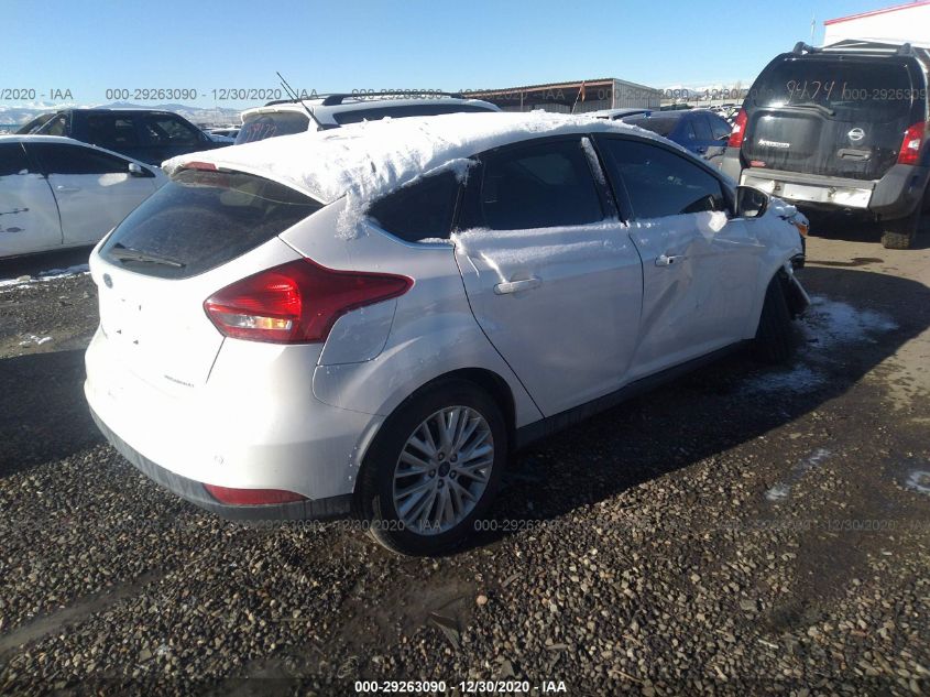 1FADP3N29JL261819 2018 Ford Focus Titanium