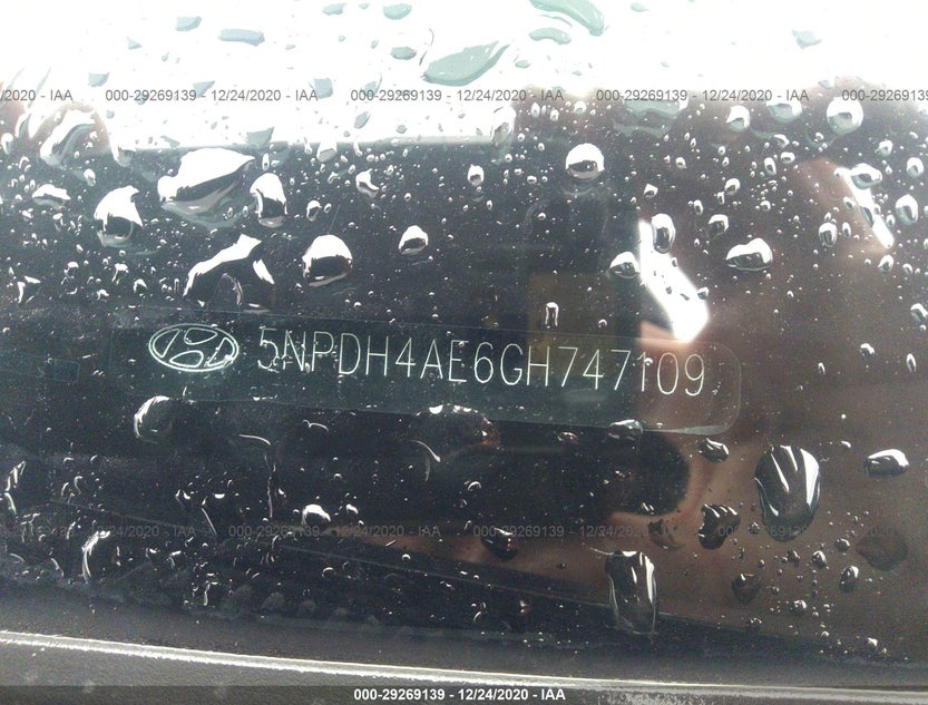 5NPDH4AE6GH747109