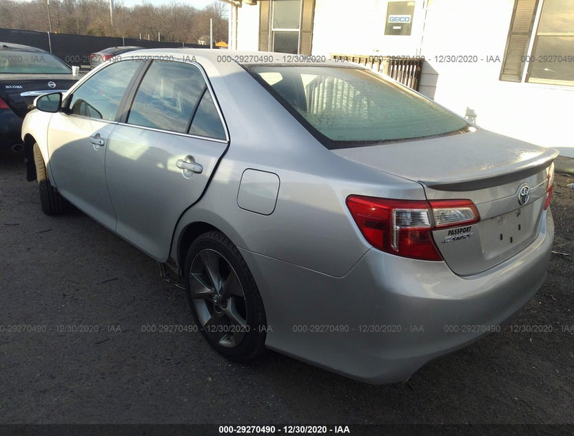 4T1BK1FK8CU502300