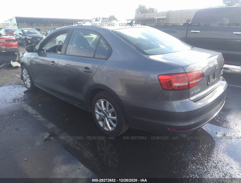 3VWD17AJ7FM231821