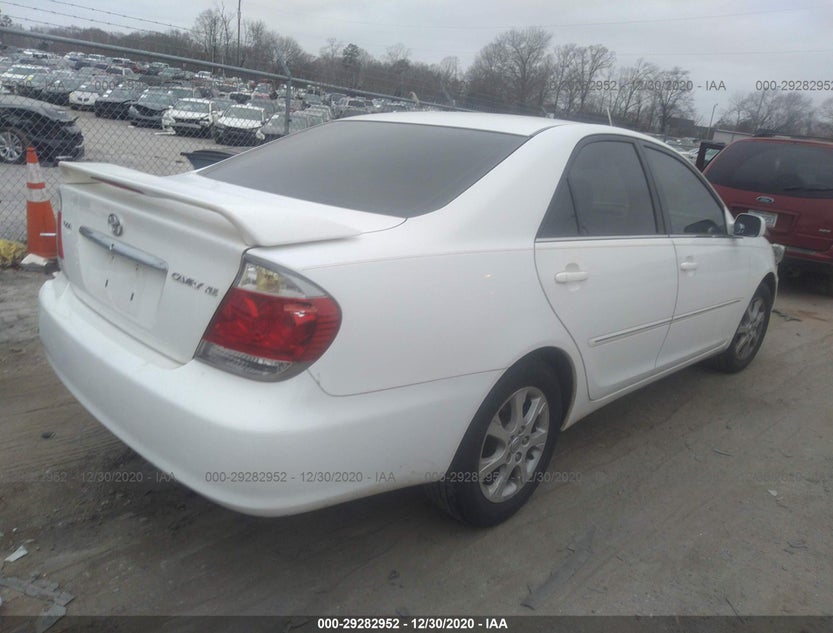4T1BE32K95U392501