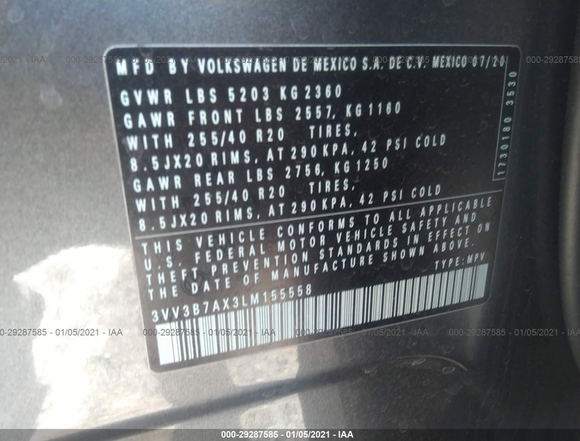 3VV3B7AX3LM155558