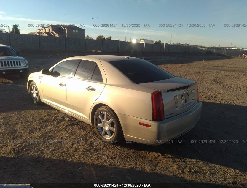 1G6DW67V880110605