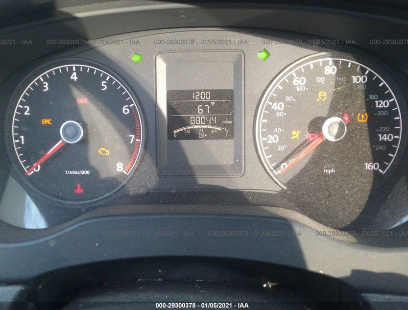 3VW2K7AJ7CM382772