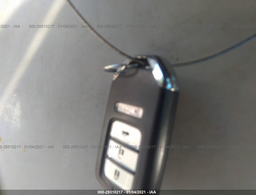 1HGCR3F8XDA017195