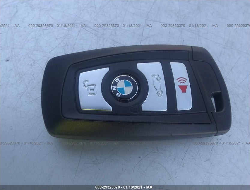 WBA5A5C50GG351500
