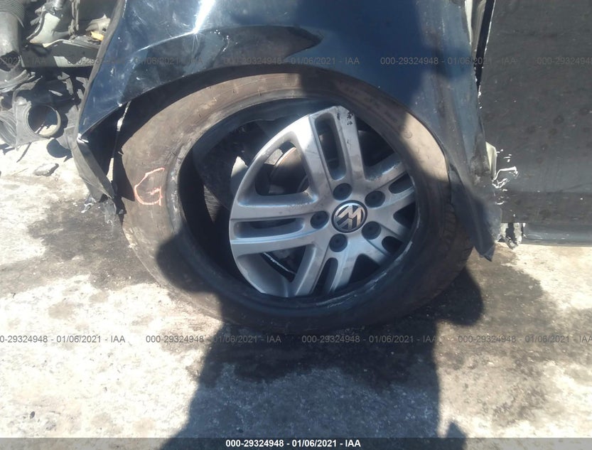 3VW2K7AJ0FM232829