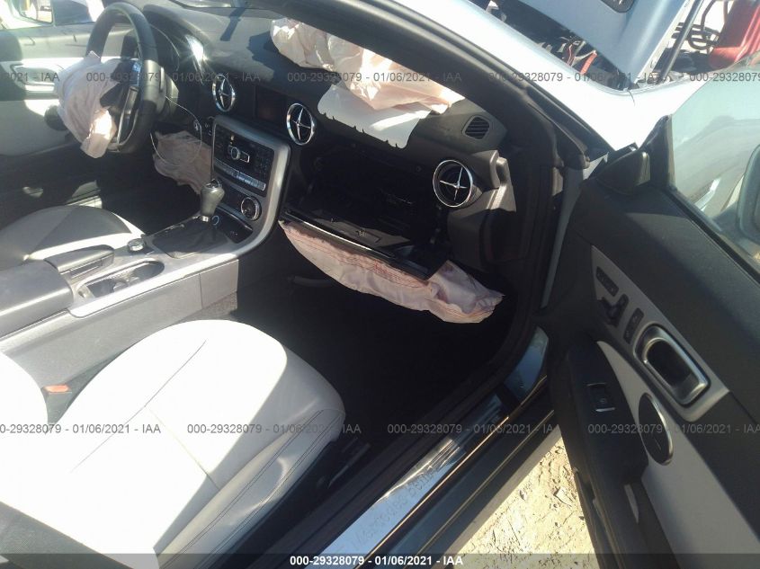 VIN WDDPK4HA3DF060683 2013 Mercedes-Benz SLK-Class,... no.5