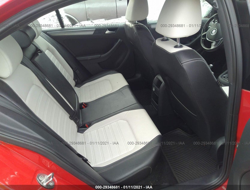 3VWD17AJ8GM375850