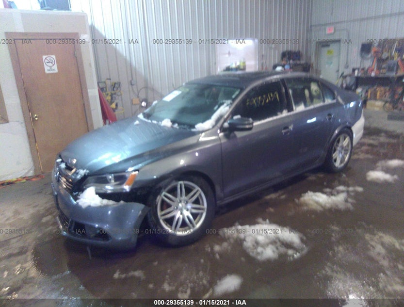 3VW3L7AJ2EM440646