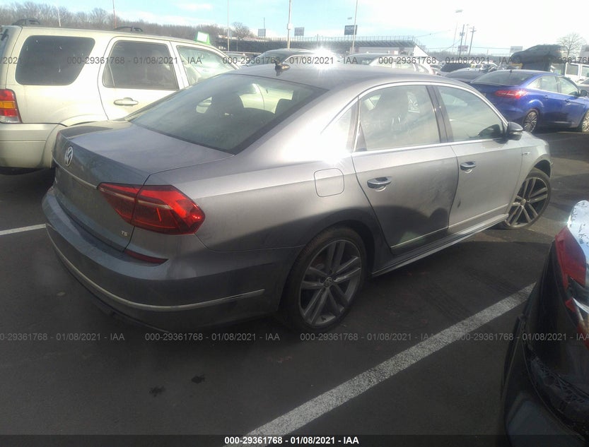 1VWDT7A35HC072541
