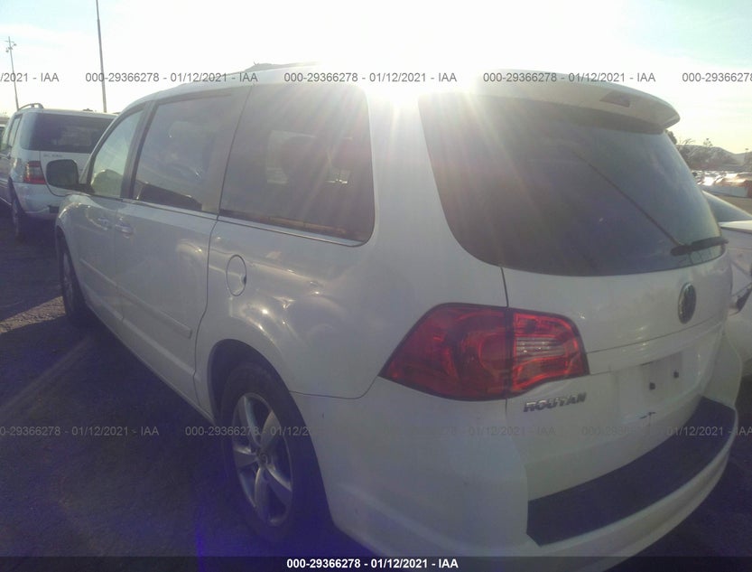 2V8HW54X99R560791