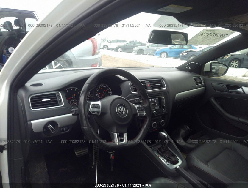3VW4S7AJXEM365816