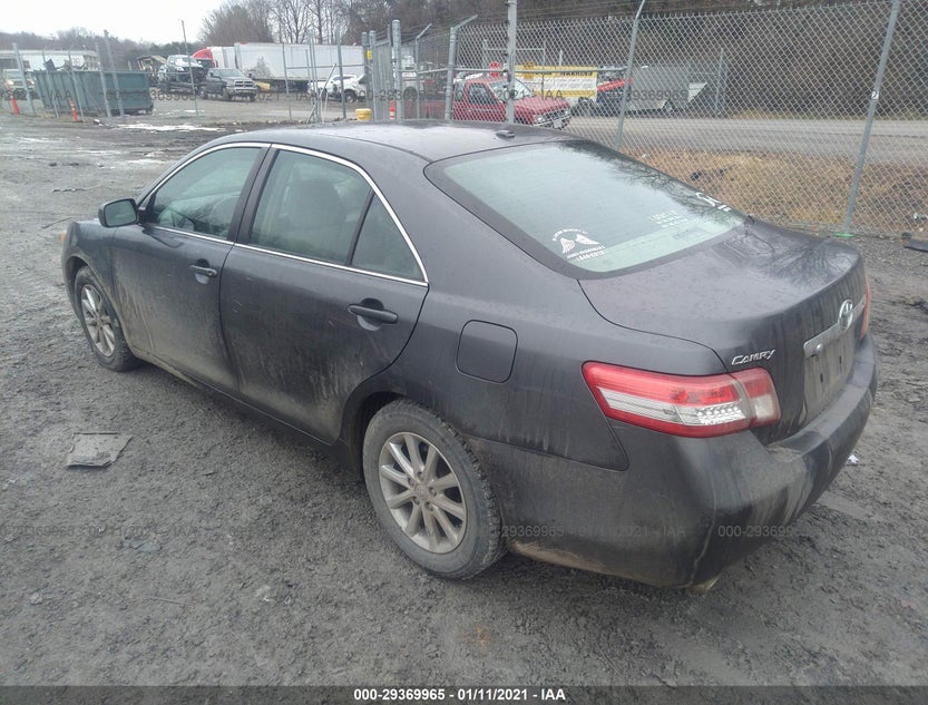 4T1BK3EK8AU106541
