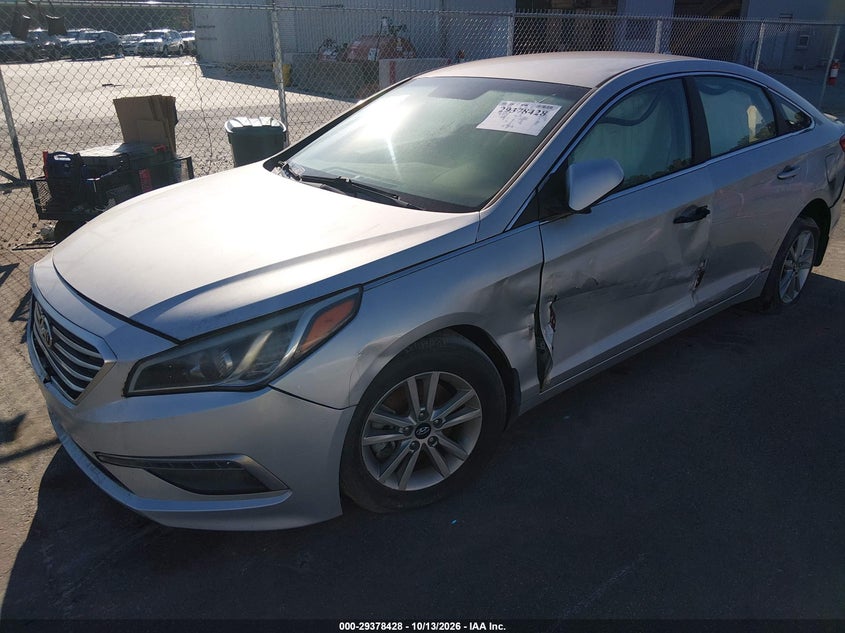 2015 Hyundai Sonata Se, Front End, IAAI, VIN 5NPE24AF6FH207434 — photo 2