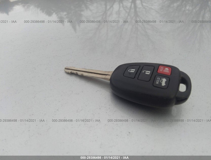 4T4BF1FK6CR176071