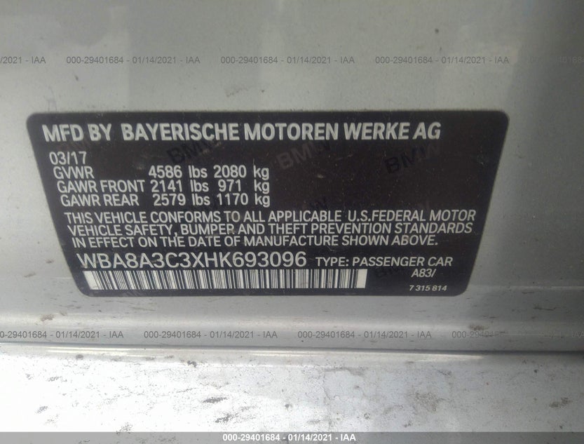 WBA8A3C3XHK693096