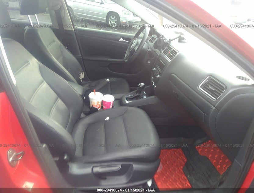 3VWDP7AJ2CM352041