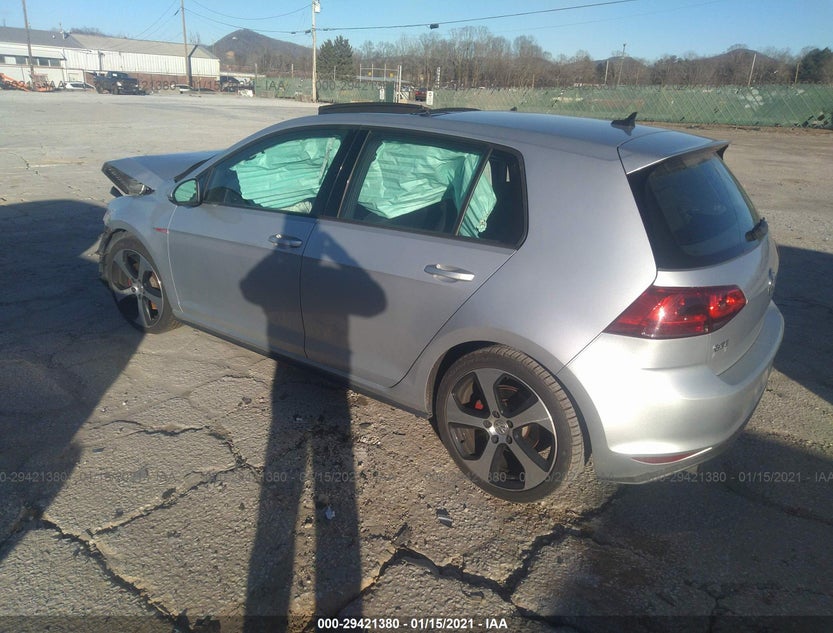 3VW4T7AU9GM015538