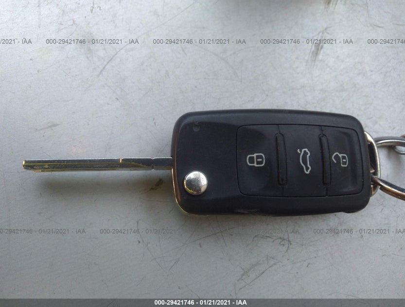3VWDB7AJ4JM257198