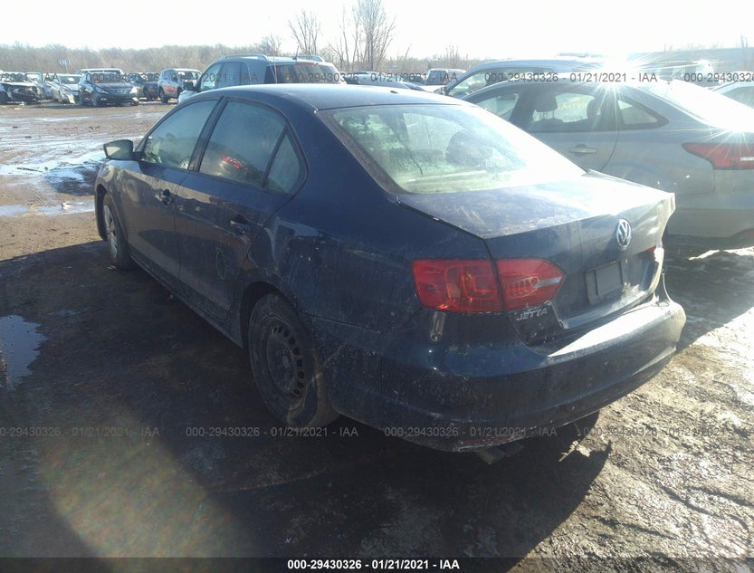 3VW2K7AJ3EM275494