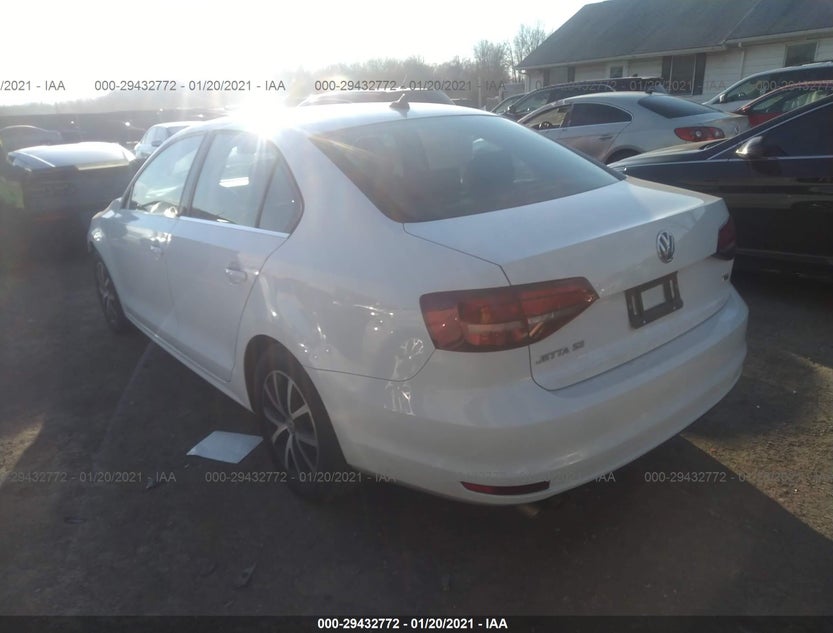 3VWDB7AJ2JM226533