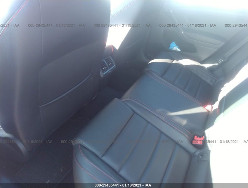3VW4T7AU9FM050563