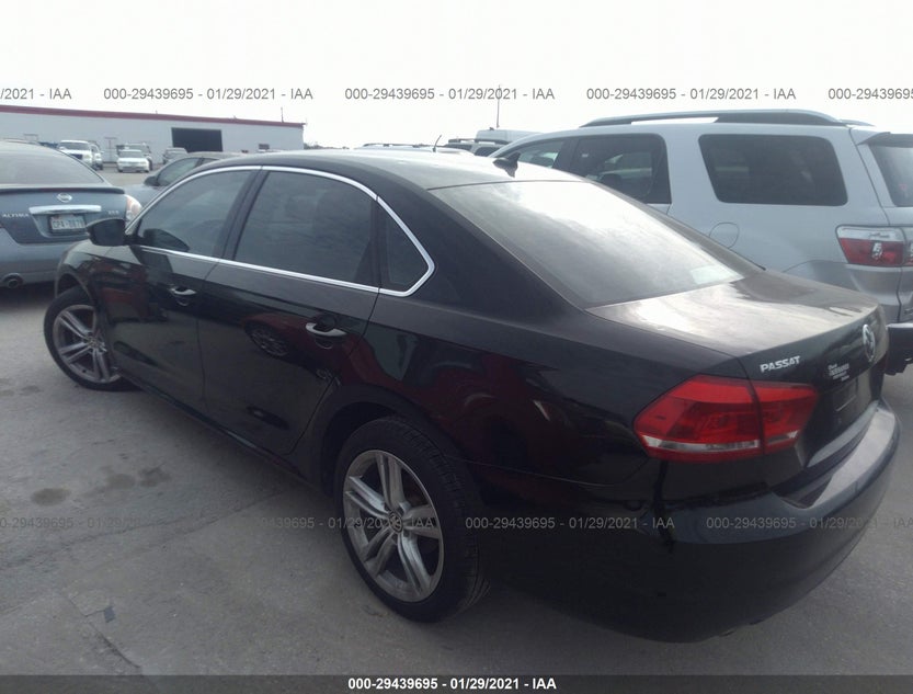1VWBN7A35EC066557